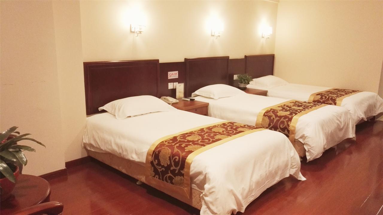 Greentree Inn Guangdong Shantou Gurao Gugui Road Business Hotel Экстерьер фото