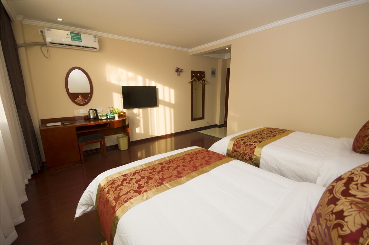 Greentree Inn Guangdong Shantou Gurao Gugui Road Business Hotel Экстерьер фото